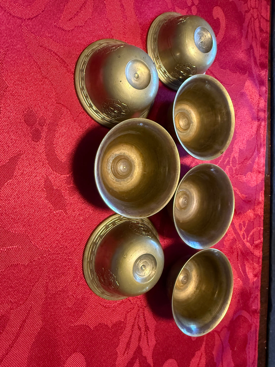 7 Offering bowls