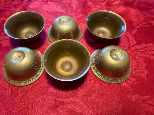 6 Offering bowls