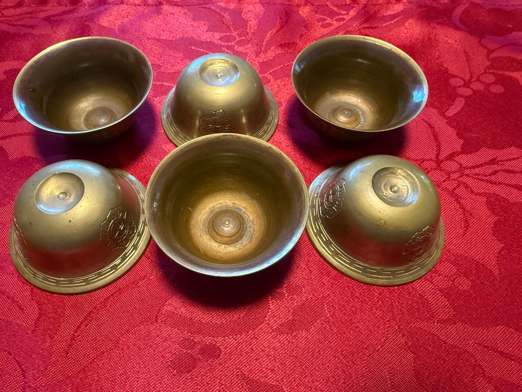 6 Offering bowls