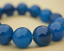 Load image into Gallery viewer, Authentic Deep Blue Agate Wrist Mala